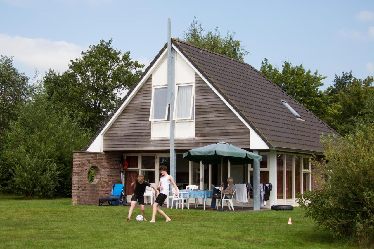 Vakantiehuis Camping It Wiid Earnewâld Exteriör bild